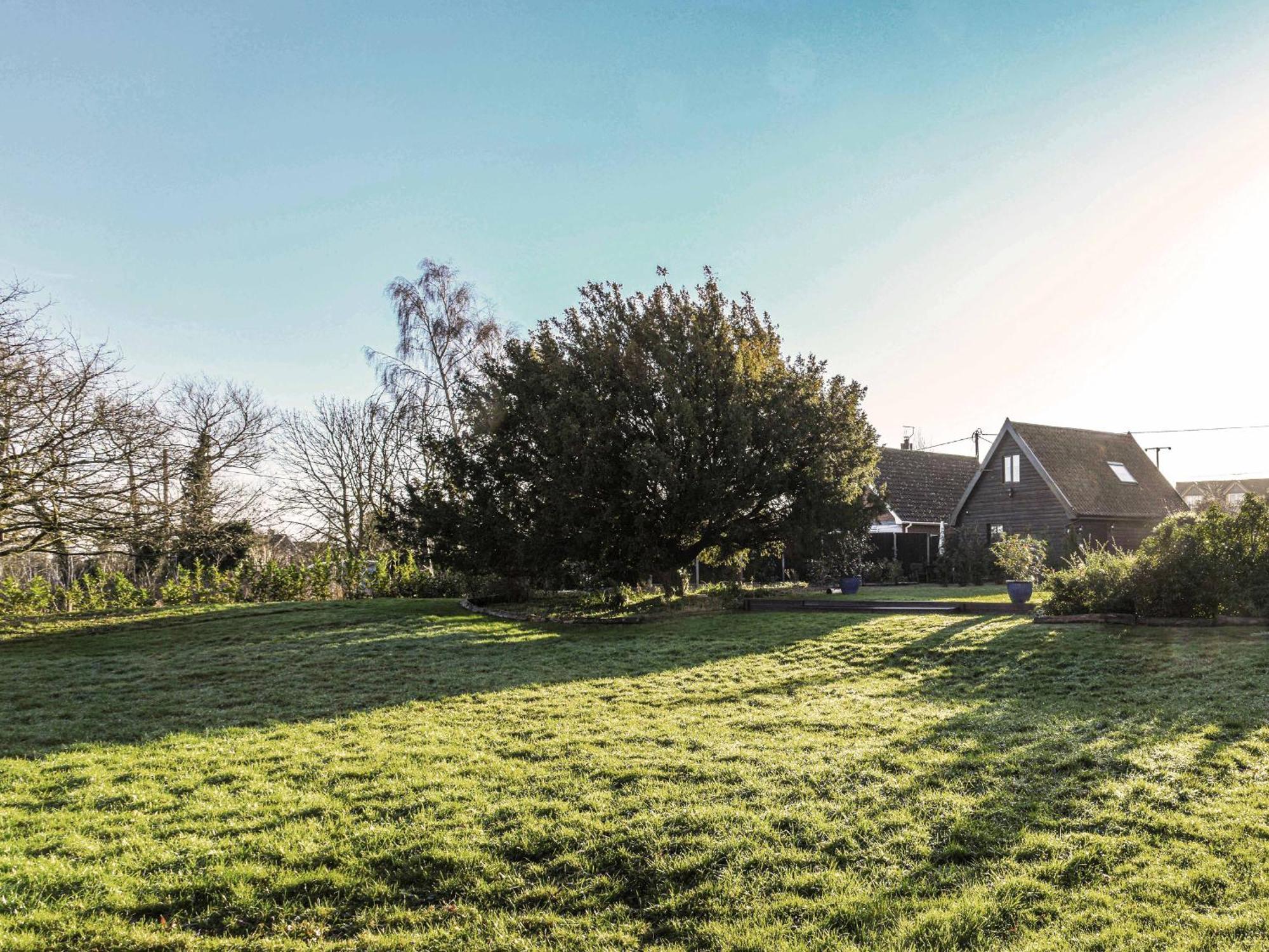Little Dene Lodge By The Suffolk Cottage Collection Pakenham 外观 照片