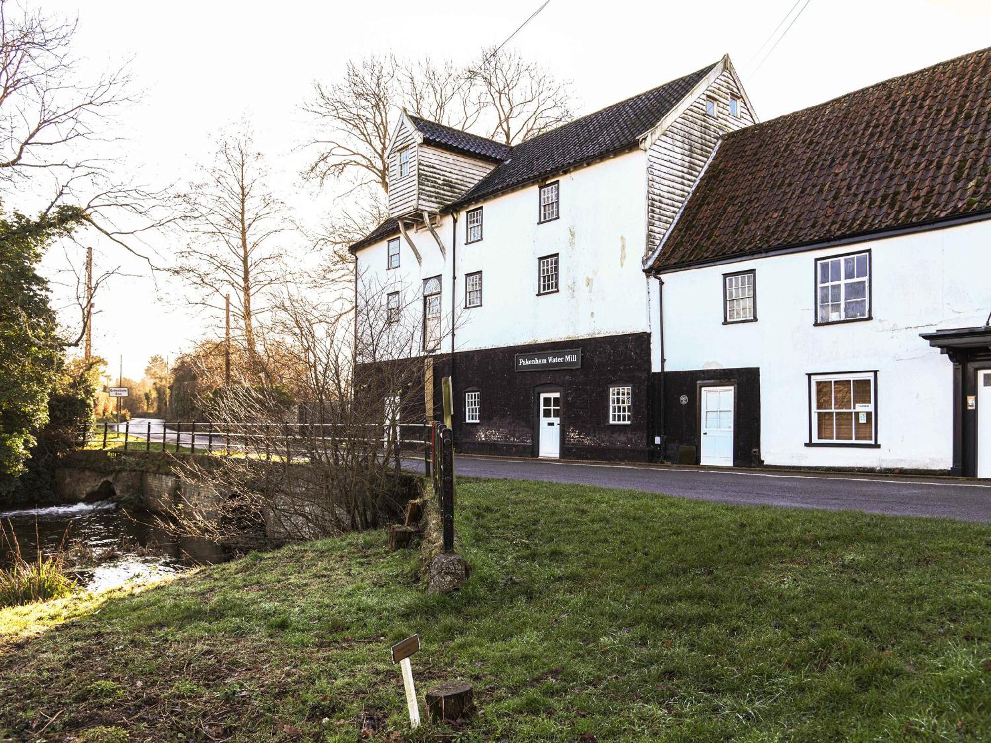 Little Dene Lodge By The Suffolk Cottage Collection Pakenham 外观 照片