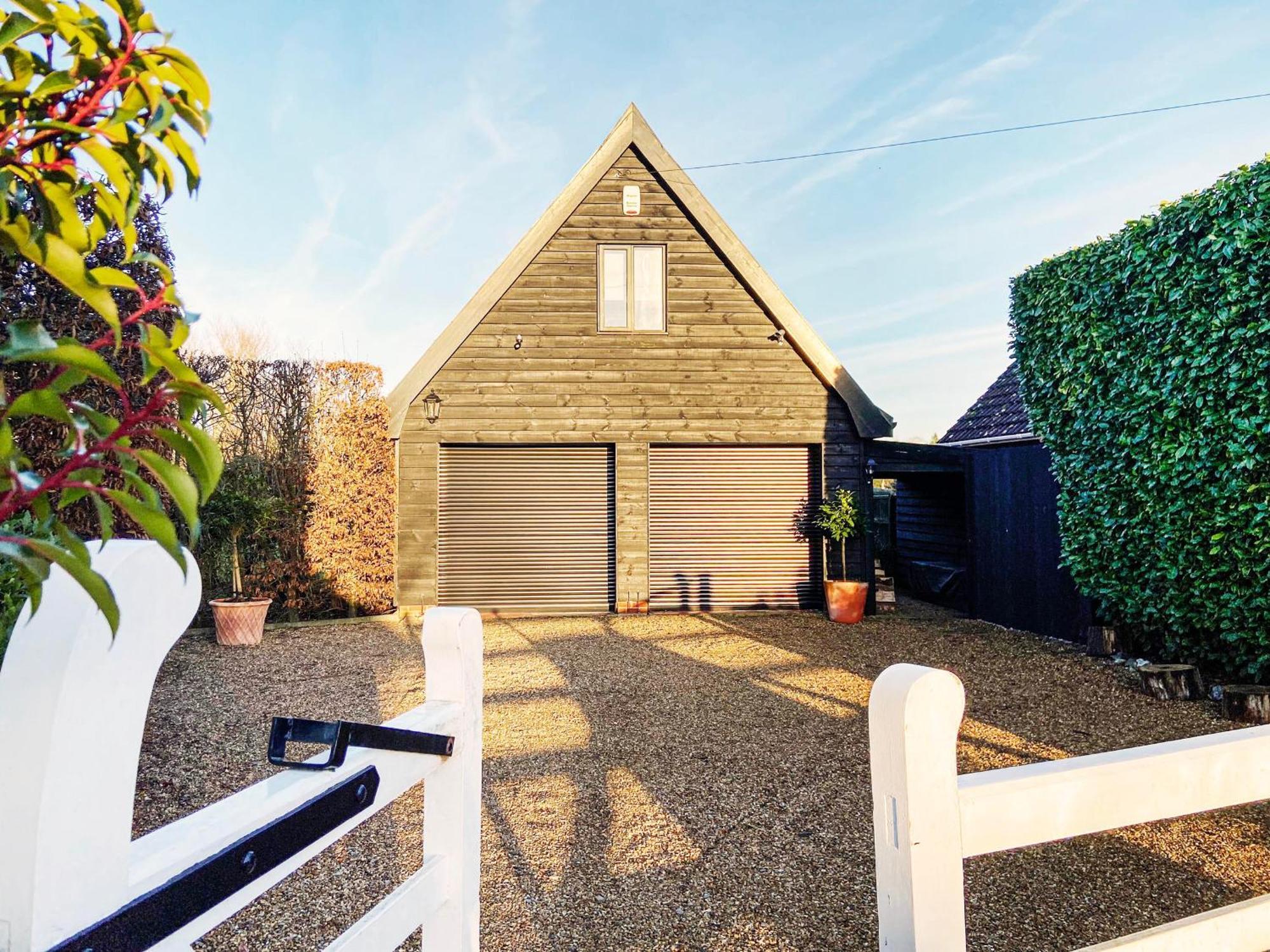 Little Dene Lodge By The Suffolk Cottage Collection Pakenham 外观 照片